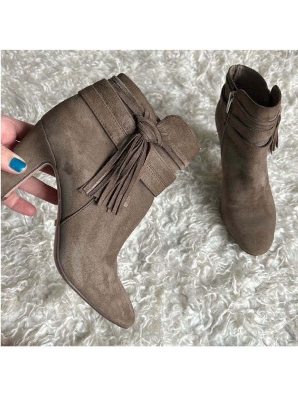Lauren Ralph Lauren Belcia suede Leather Heeled booties/Boots Sz 6.5 Taupe Beige